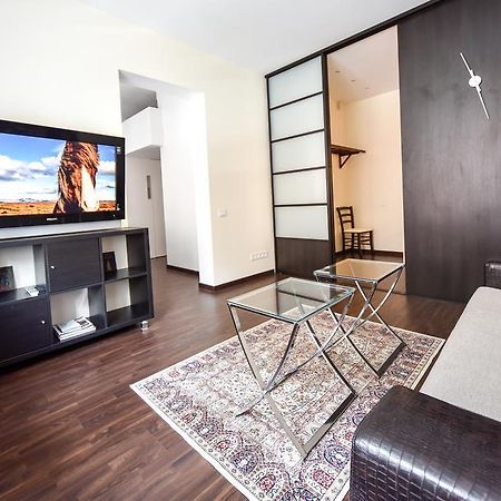 Downtown Apartment Klaipėda Exteriör bild